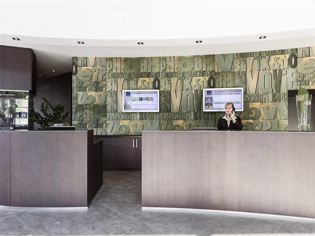 Novotel Expo Hotel 4*