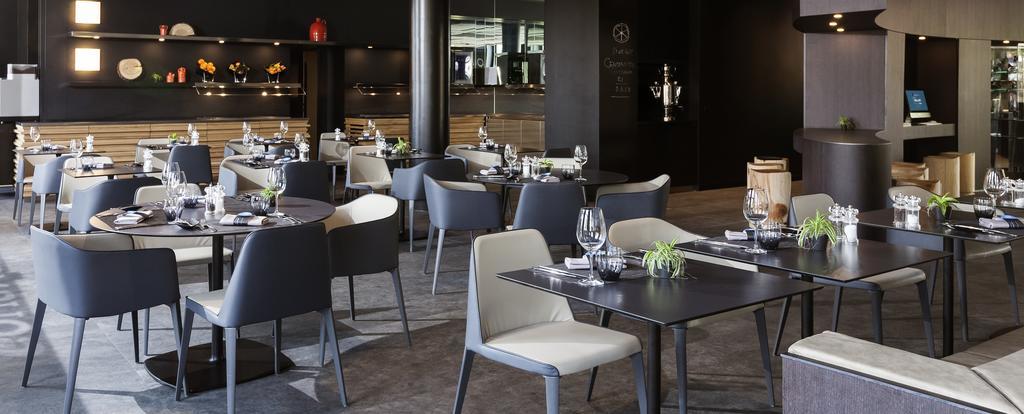 Hotel Novotel Expo 4*