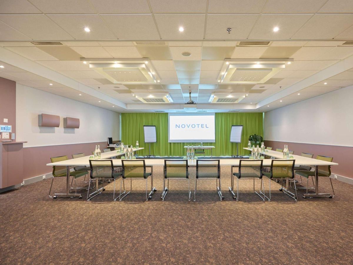 Hotel Novotel Expo 4*